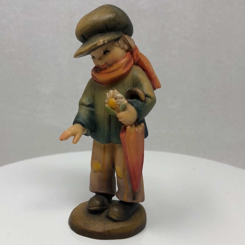 ANRI My Friend Figurine Juan Ferrandiz Boy Flower Umbrella 4” Italy Club #2
